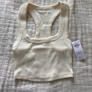 Abercrombie. Crop top. Ivory